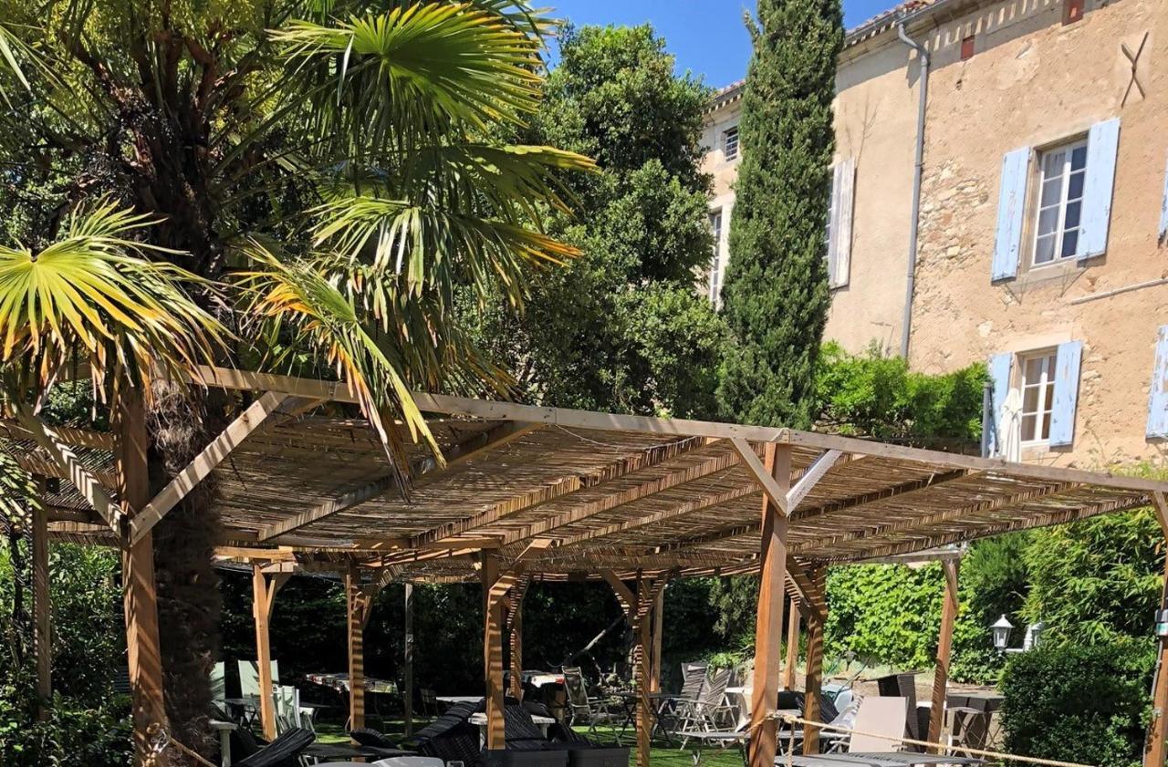 Maison De Mallast Montolieu Bagian luar foto